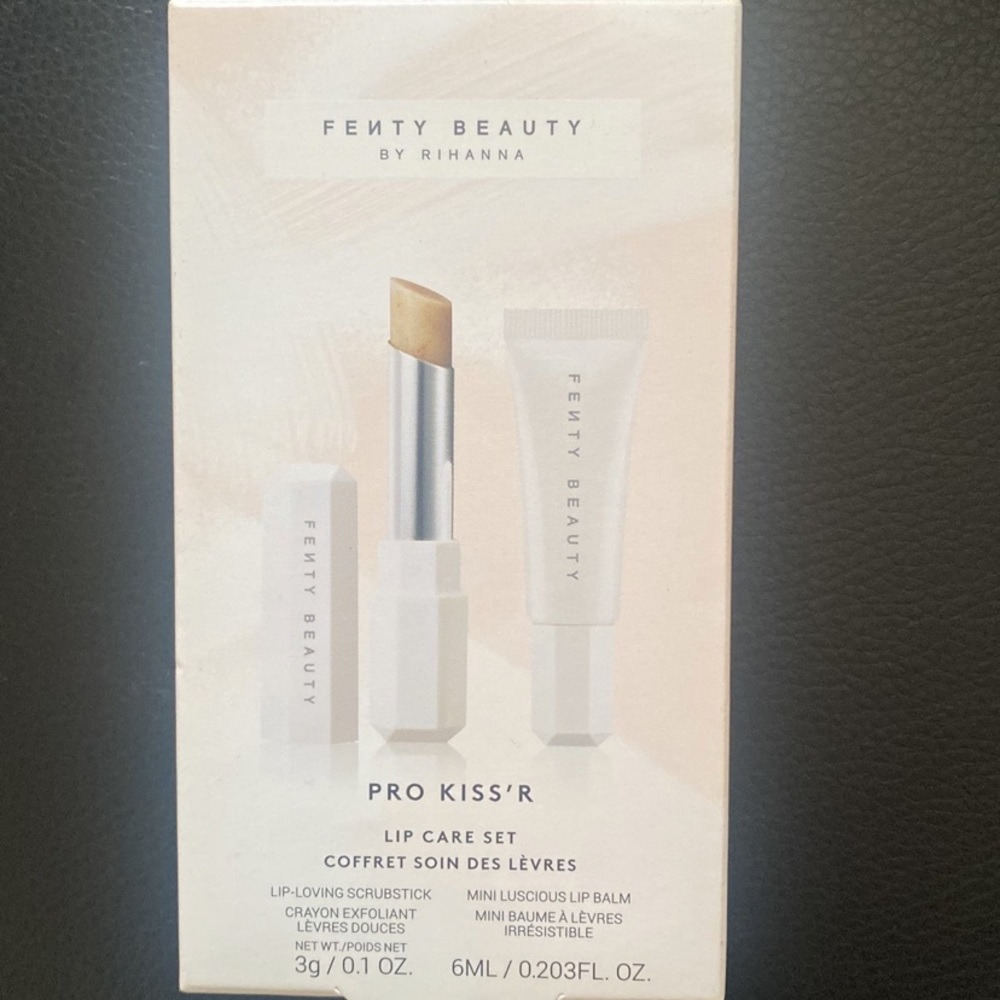 Fenty Beauty pro kiss’r set
